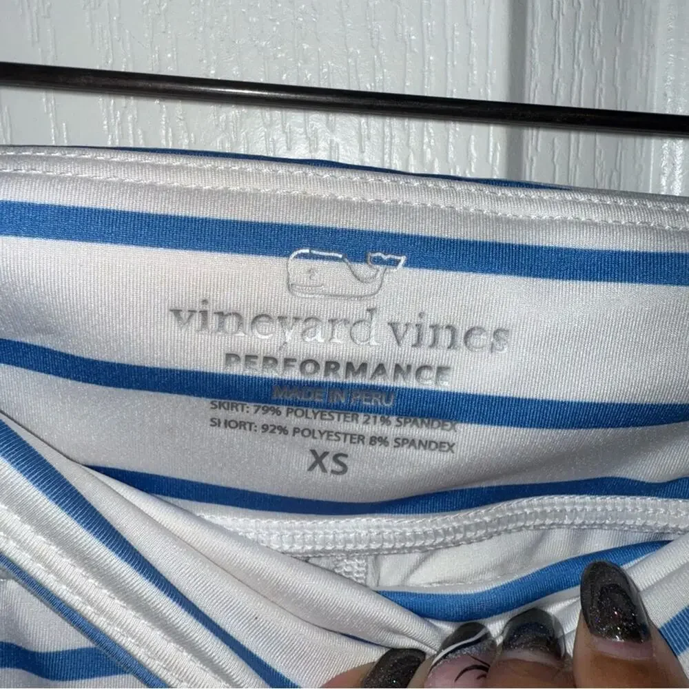 Vineyard Vines White and Blue Ruffled Trumpet Mini Skort skirt/short